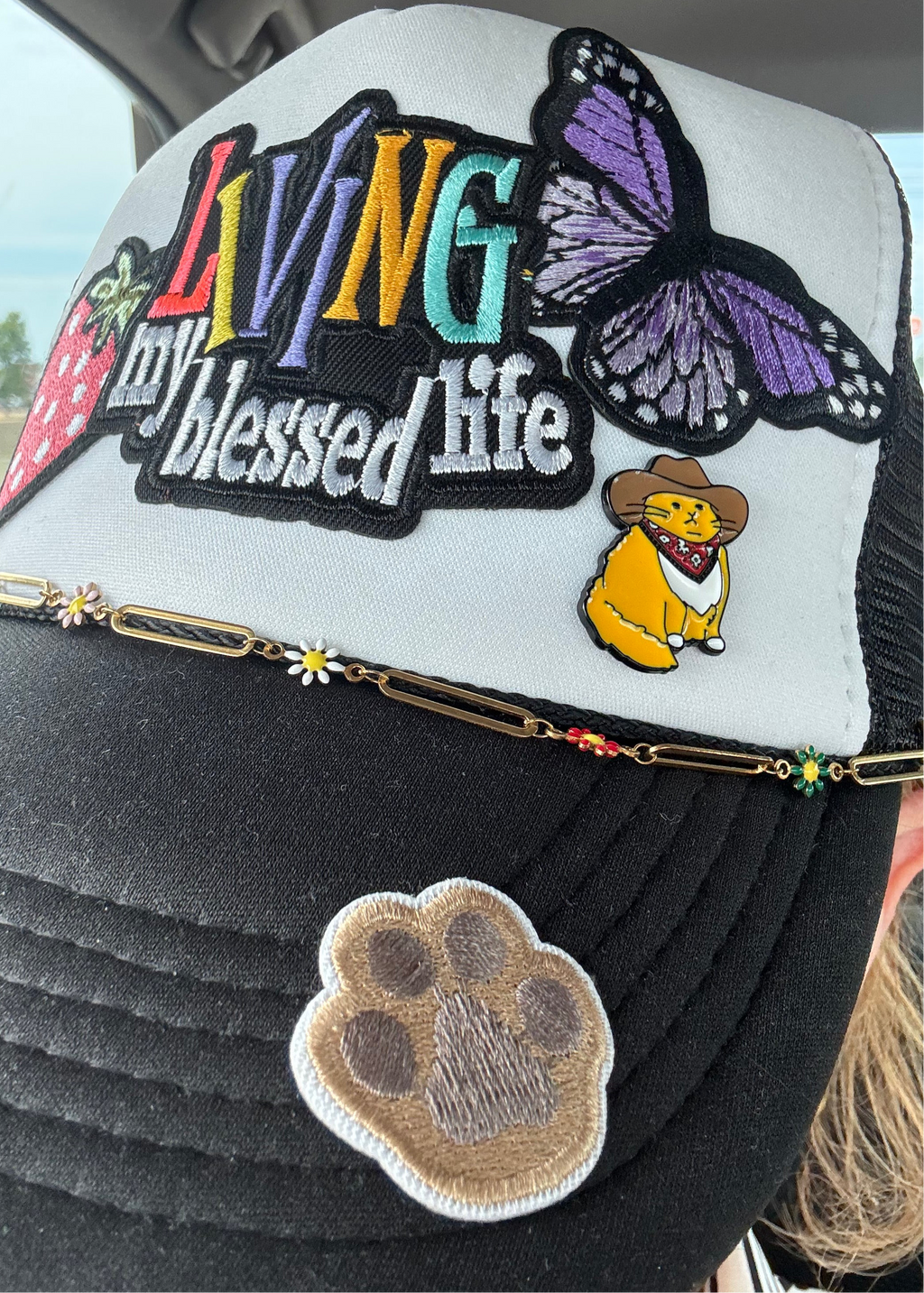 Cowboy Rip Lapel Pin