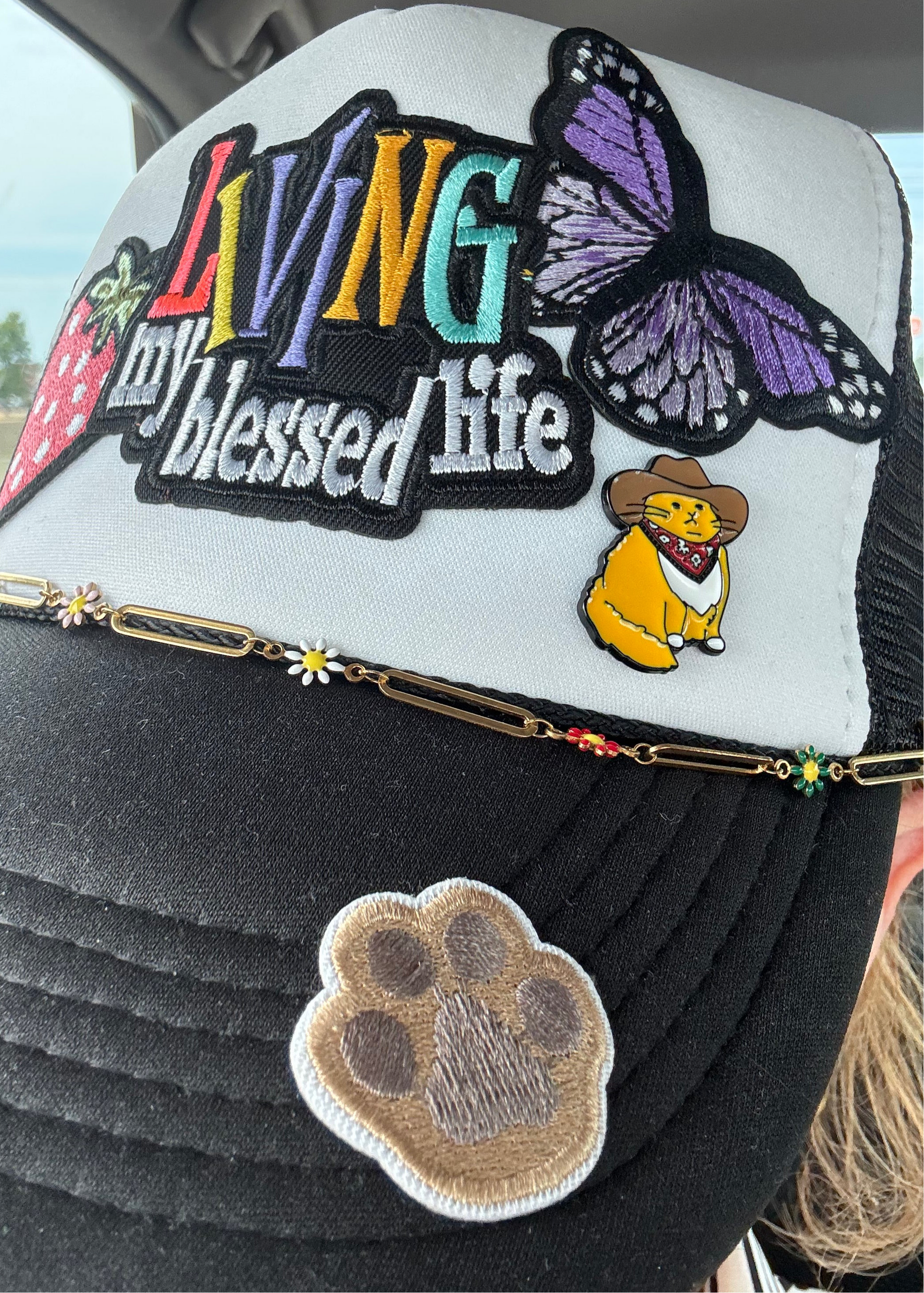 Cowboy Rip Lapel Pin