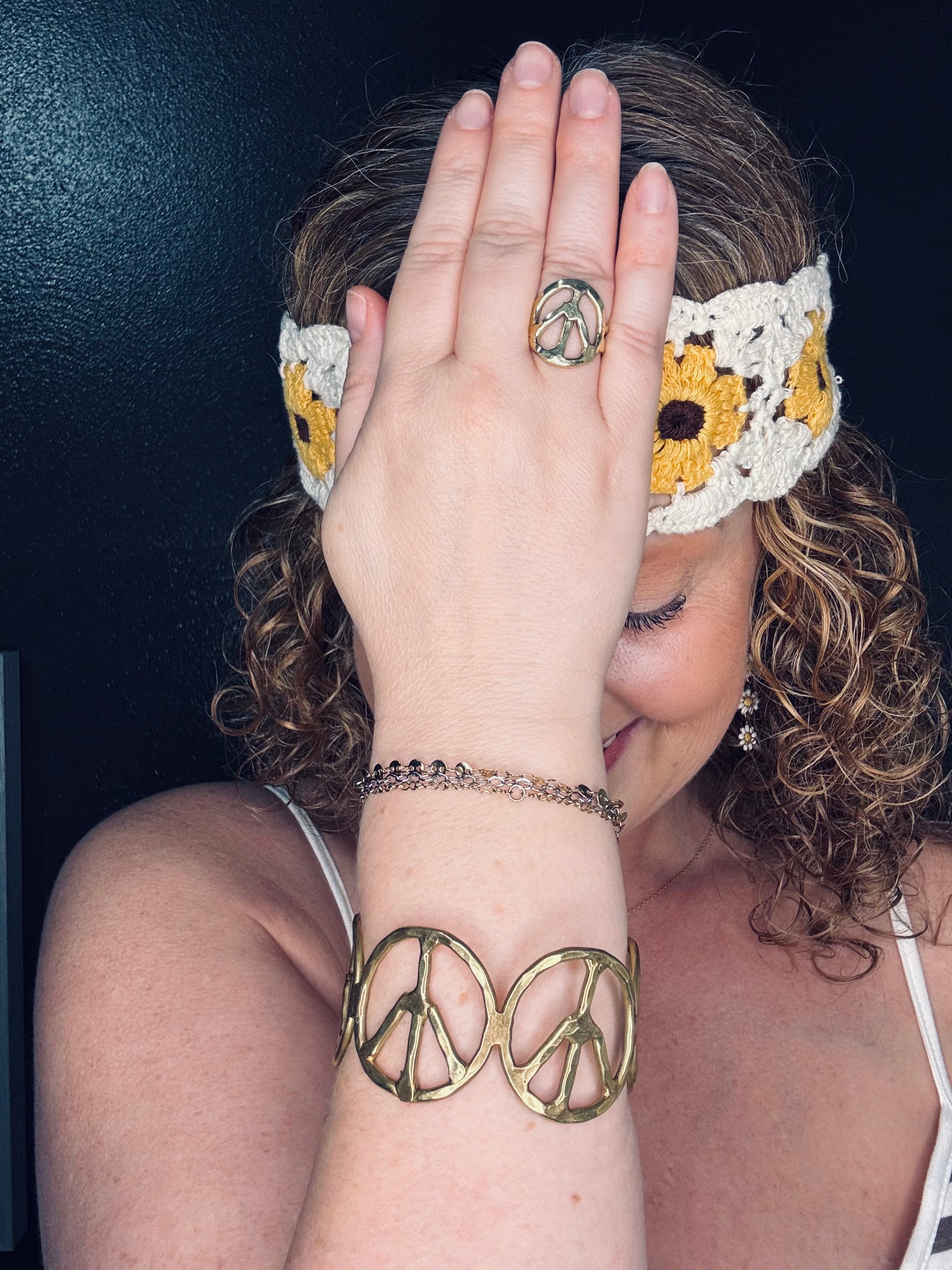 Peace Cuff Bracelet (Gold)